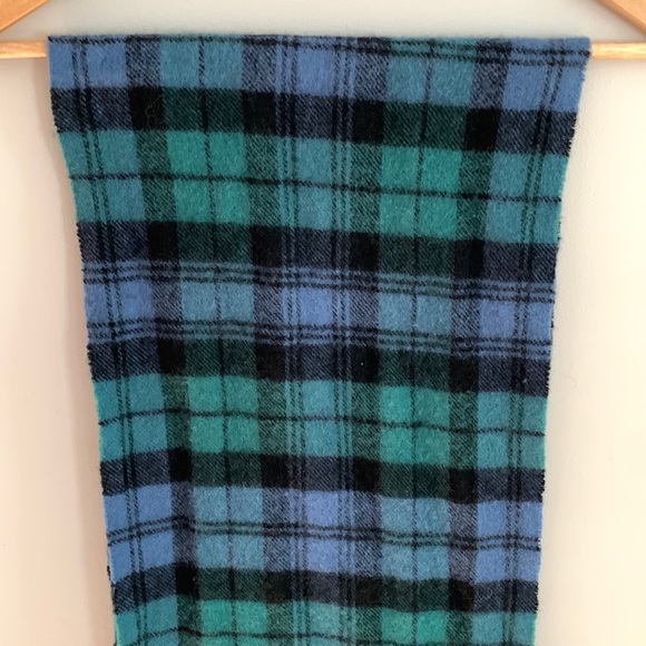 Clans Scotland 100% Lambswool Plaid Unisex Scarf Blue Green - Picture 3 of 5